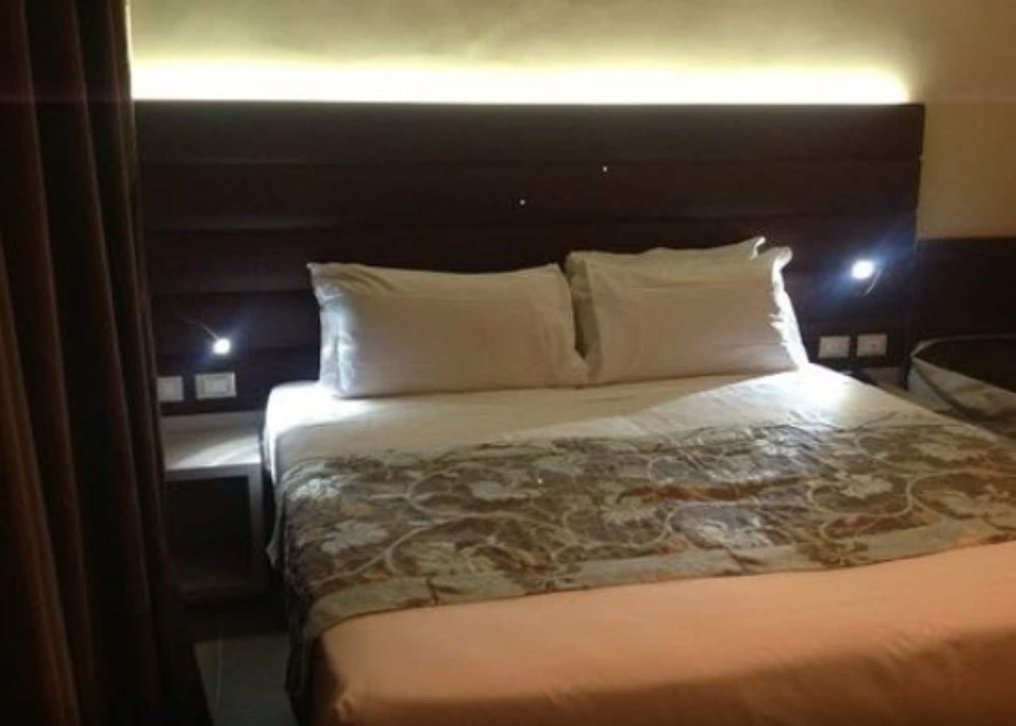 California Hotel