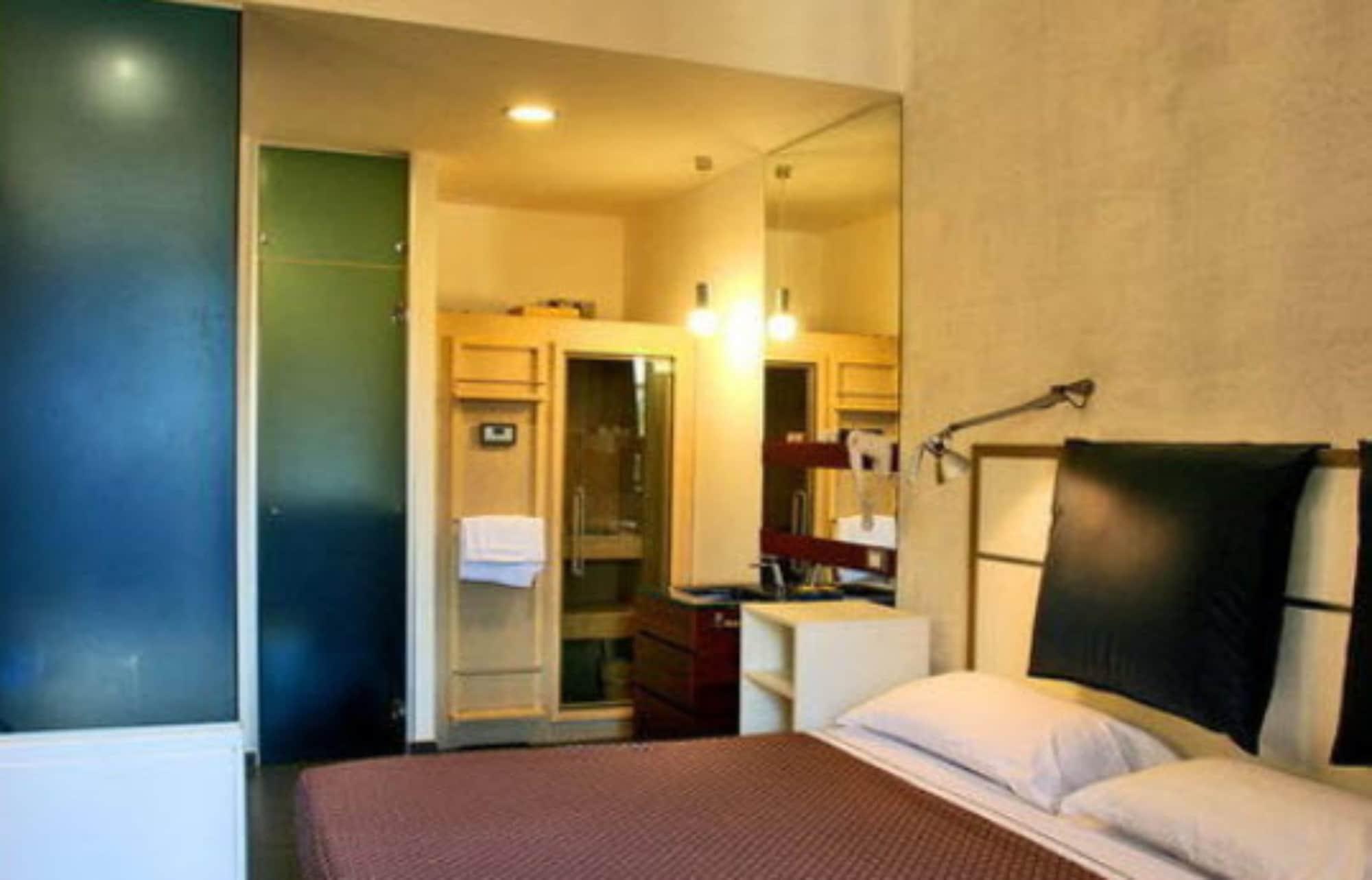 California 3* Roma