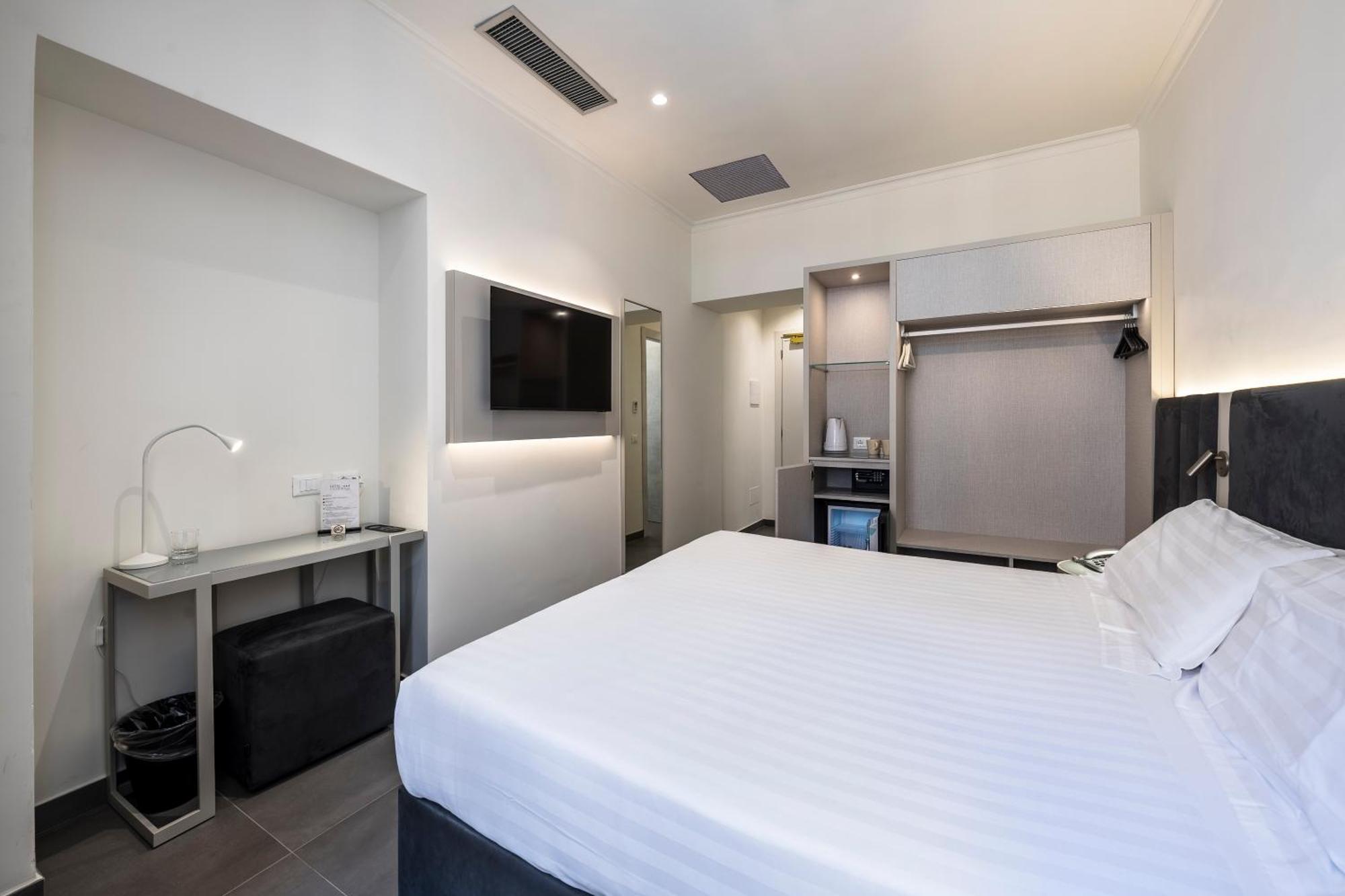 California Hotel Roma