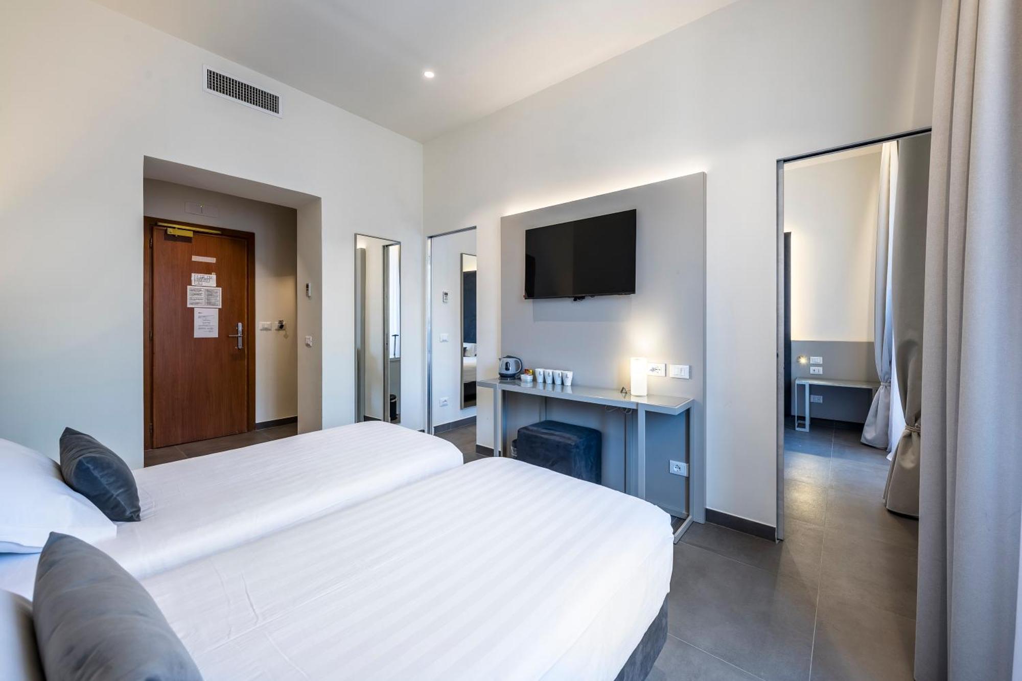 California 3* Roma