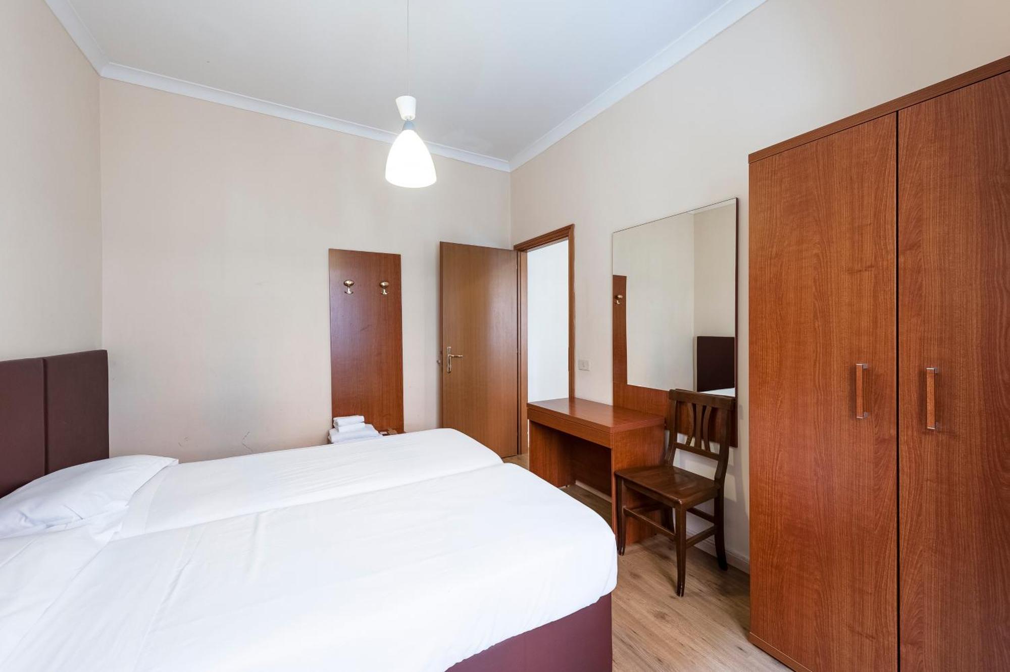 California Hotel 3*